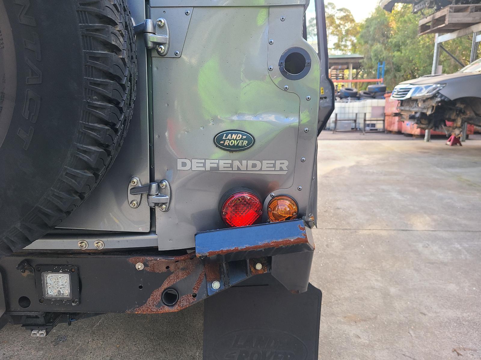 View Auto part Headrest Land Rover Defender 2012