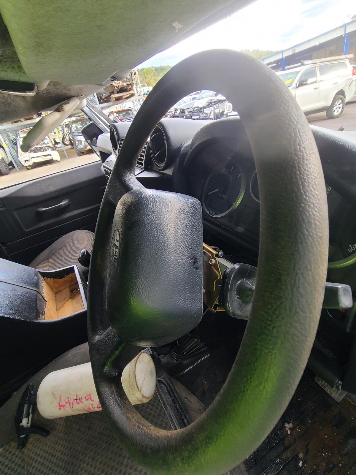View Auto part Headrest Land Rover Defender 2012