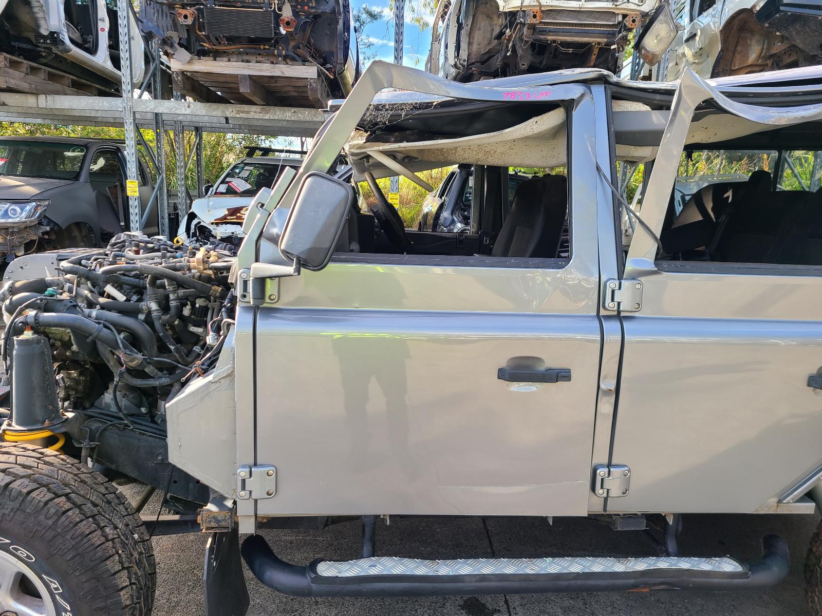 View Auto part Headrest Land Rover Defender 2012