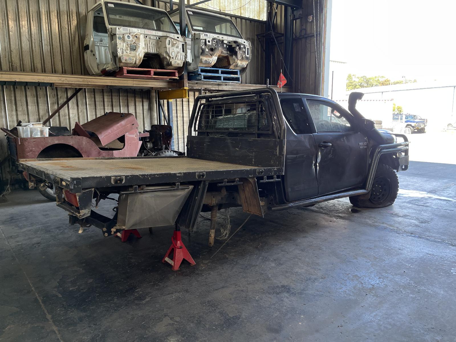 View Auto part Front Seat Toyota Hilux 2019