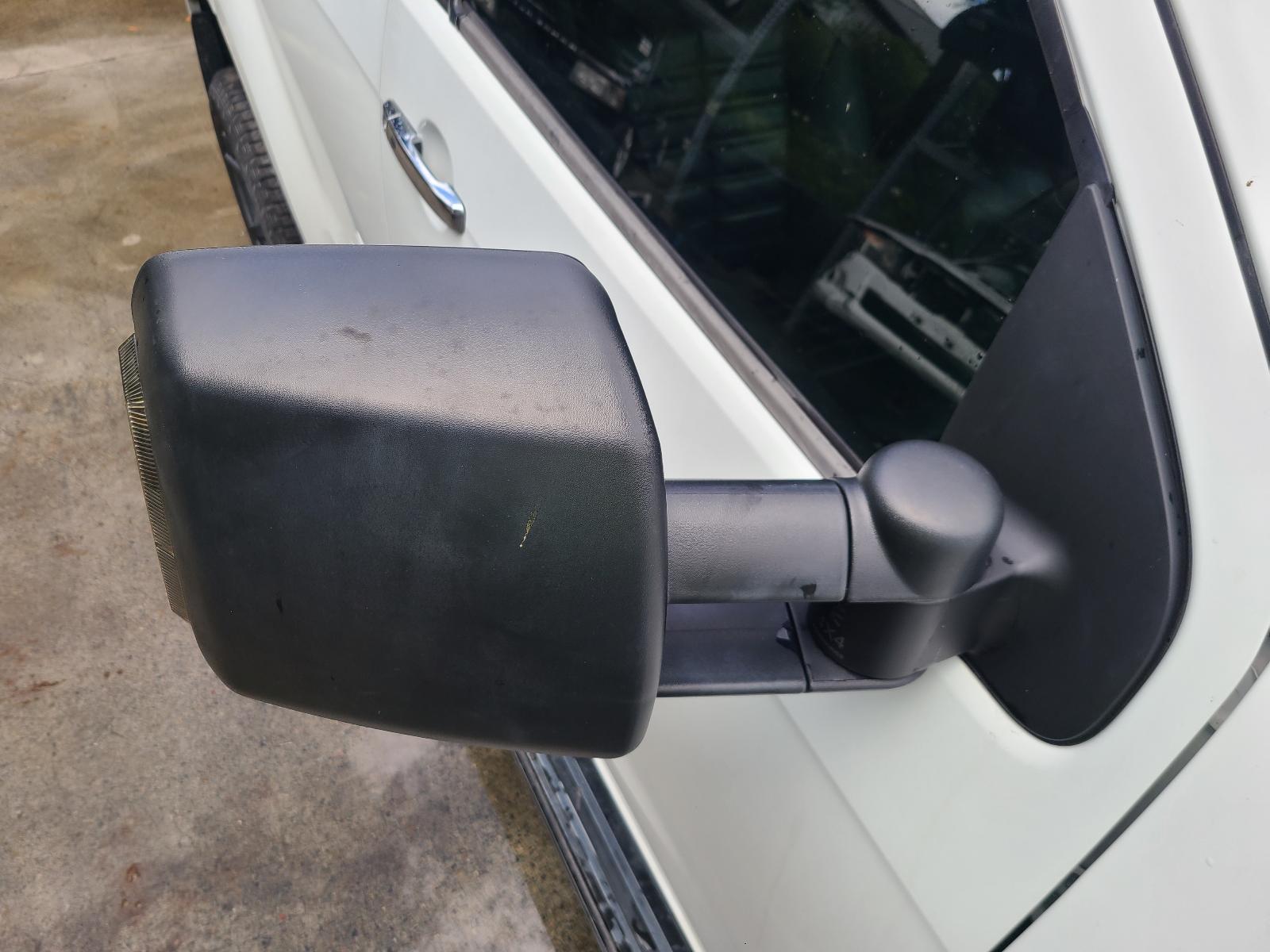 2017 Isuzu Mu-x Trans/Gearbox View Auto part Trans/Gearbox Isuzu Mu-x 2017