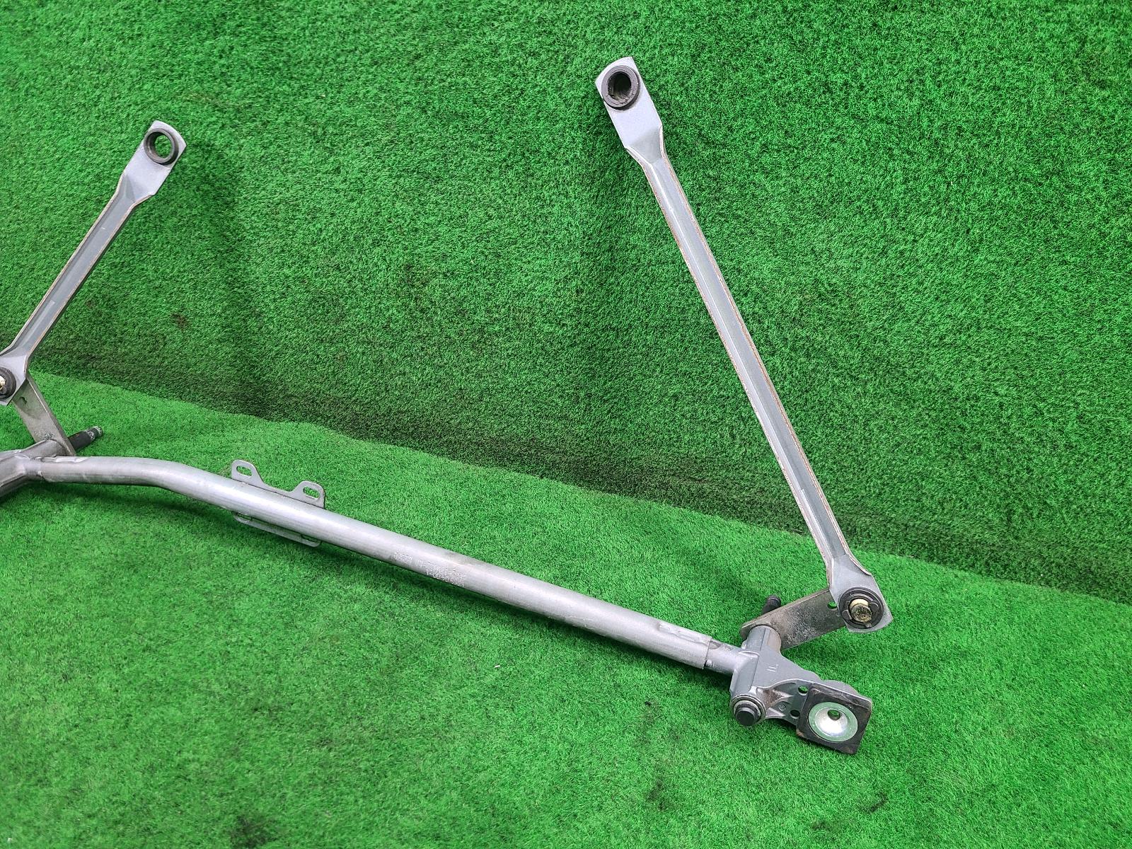 2009 Land Rover Freelander Wiper Linkage View Auto part Wiper Linkage Land Rover Freelander 2009