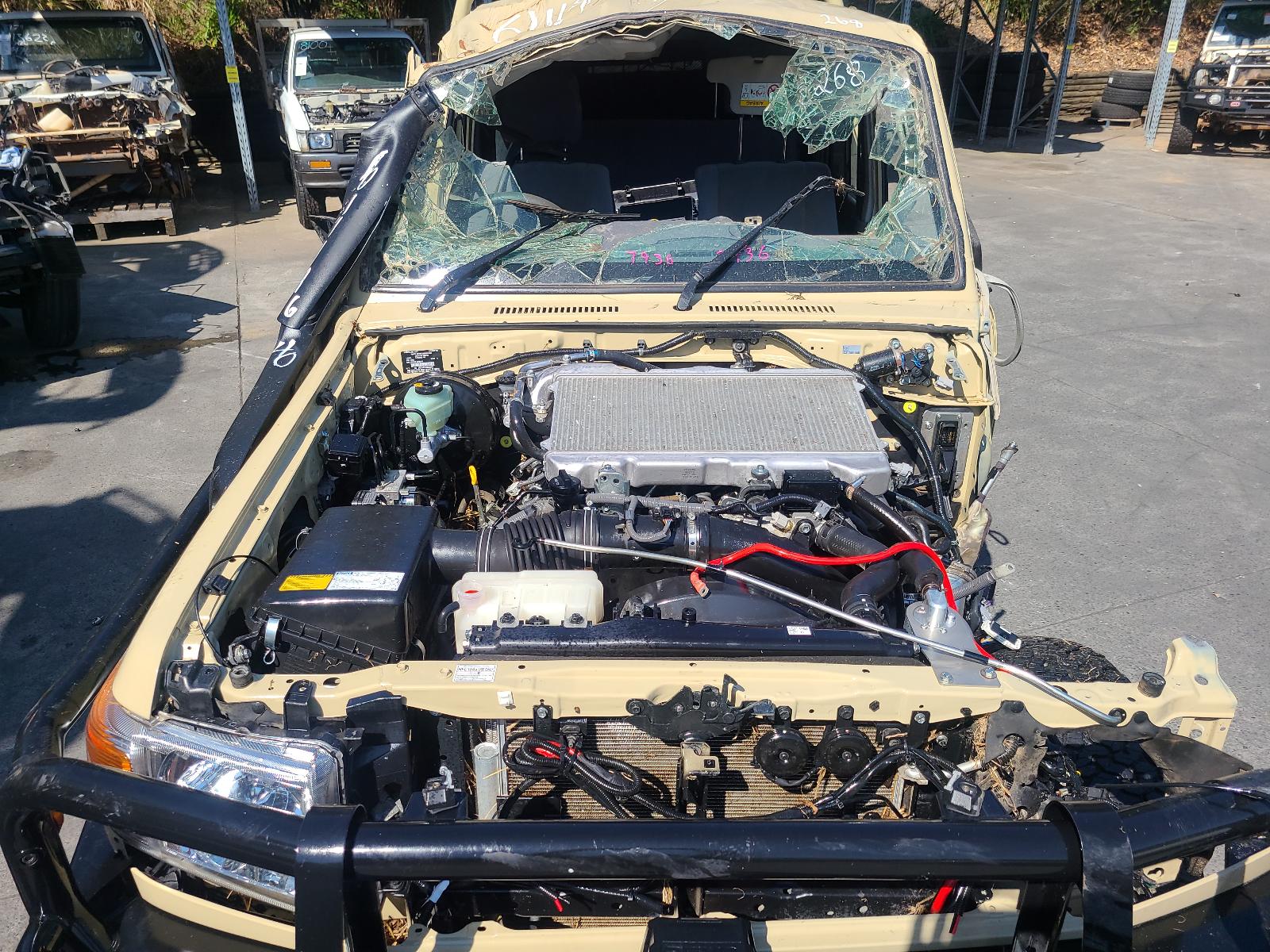 View Auto part Fuel Injector Toyota Landcruiser 2019
