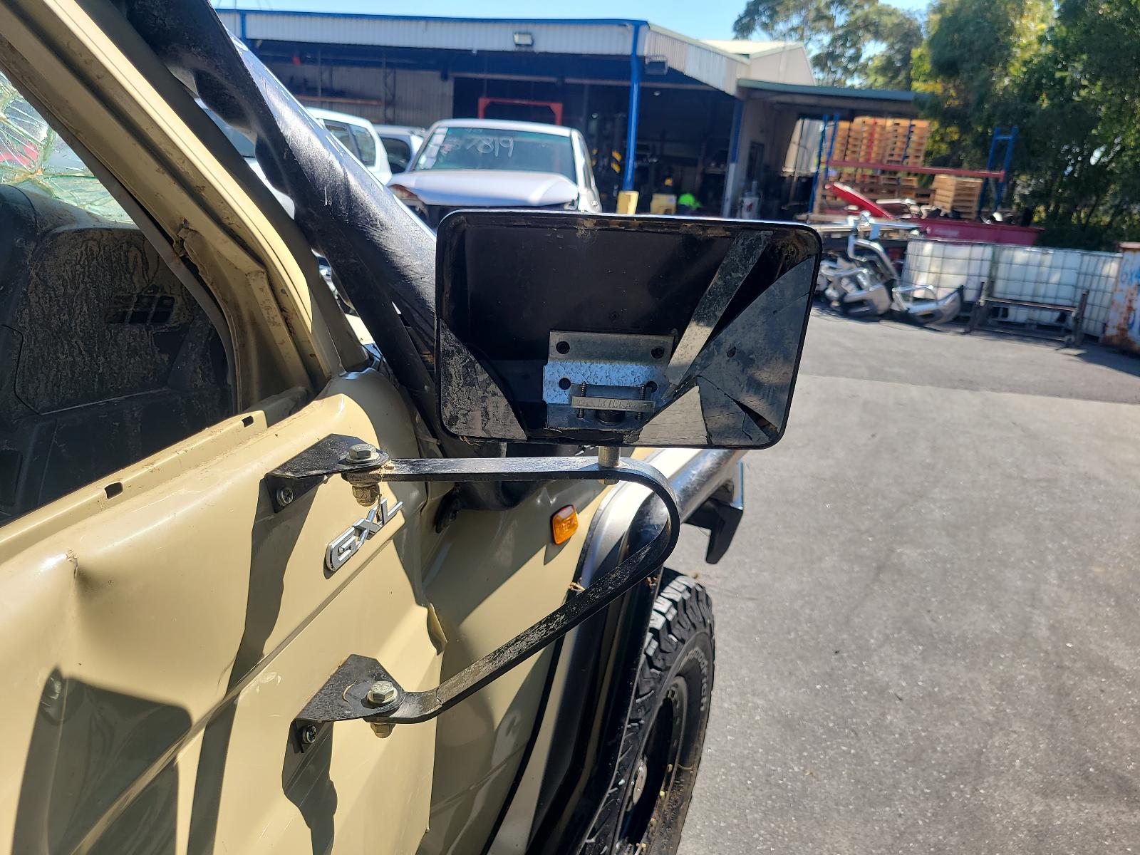 View Auto part Fuel Injector Toyota Landcruiser 2019