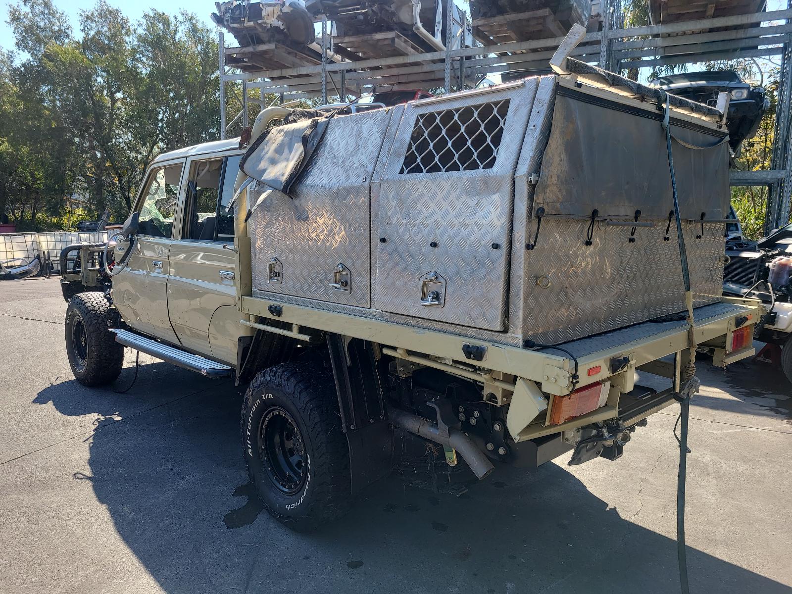 View Auto part Fuel Injector Toyota Landcruiser 2019