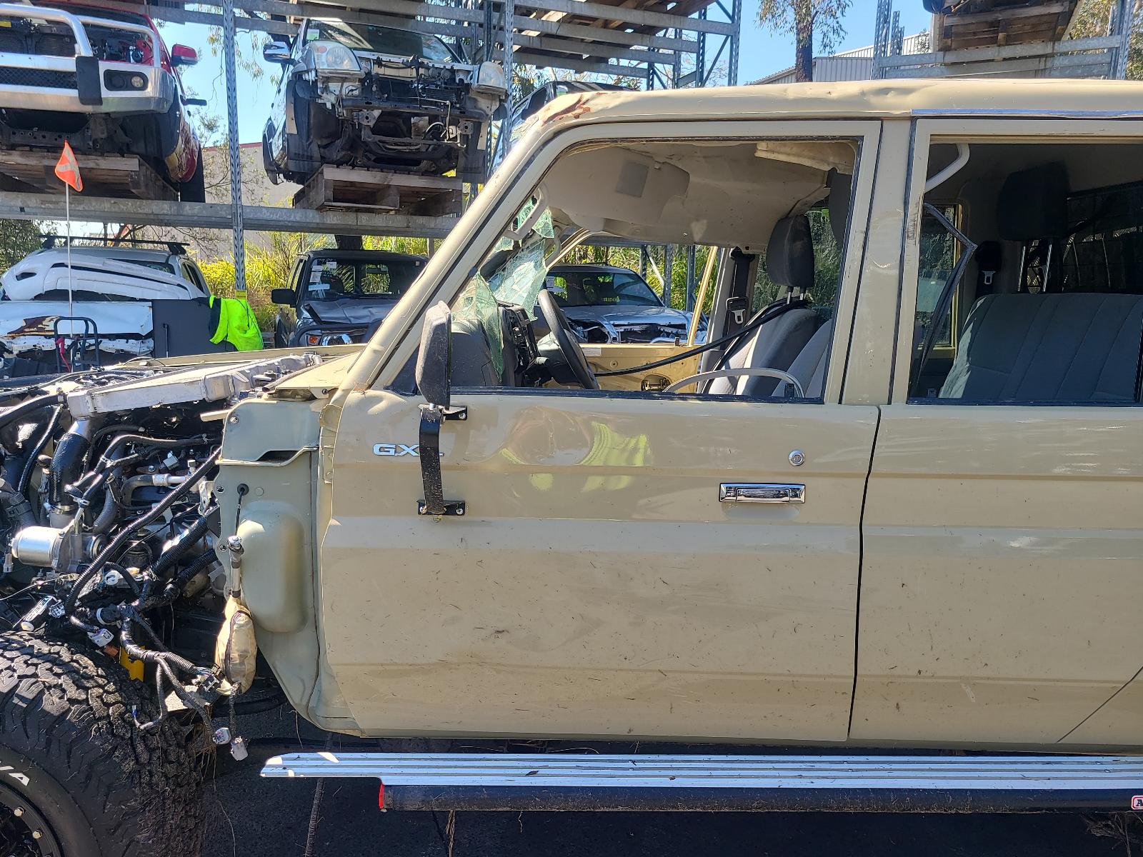 View Auto part Fuel Injector Toyota Landcruiser 2019