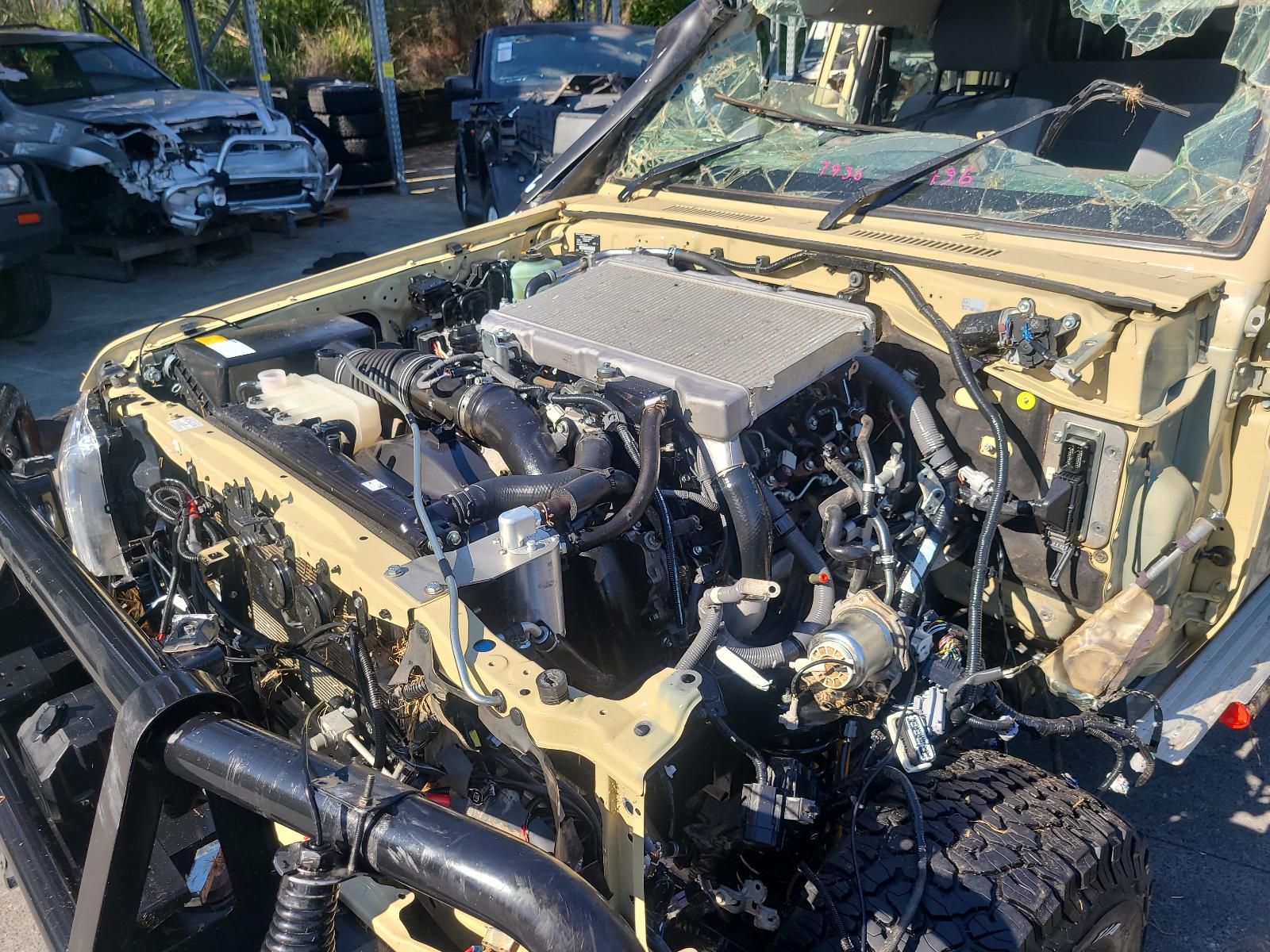 View Auto part Fuel Injector Toyota Landcruiser 2019