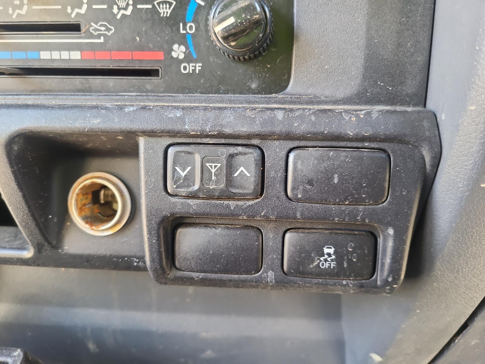 View Auto part Fuel Injector Toyota Landcruiser 2019