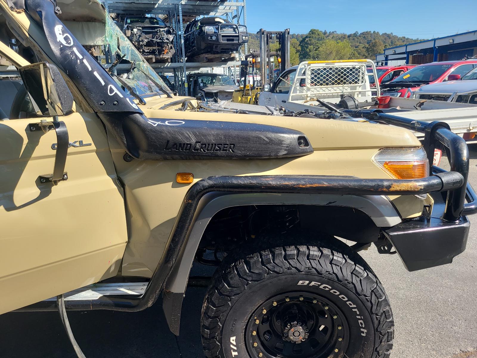 View Auto part Fuel Injector Toyota Landcruiser 2019