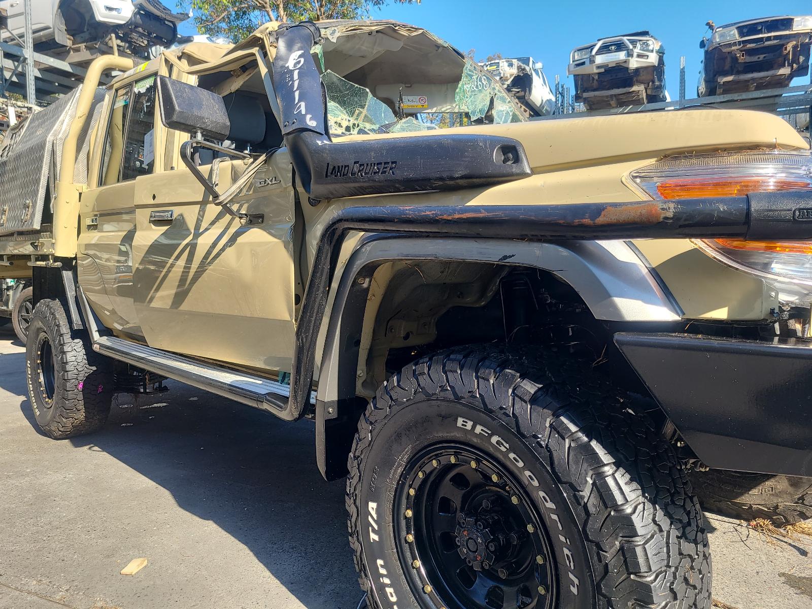 View Auto part Fuel Injector Toyota Landcruiser 2019