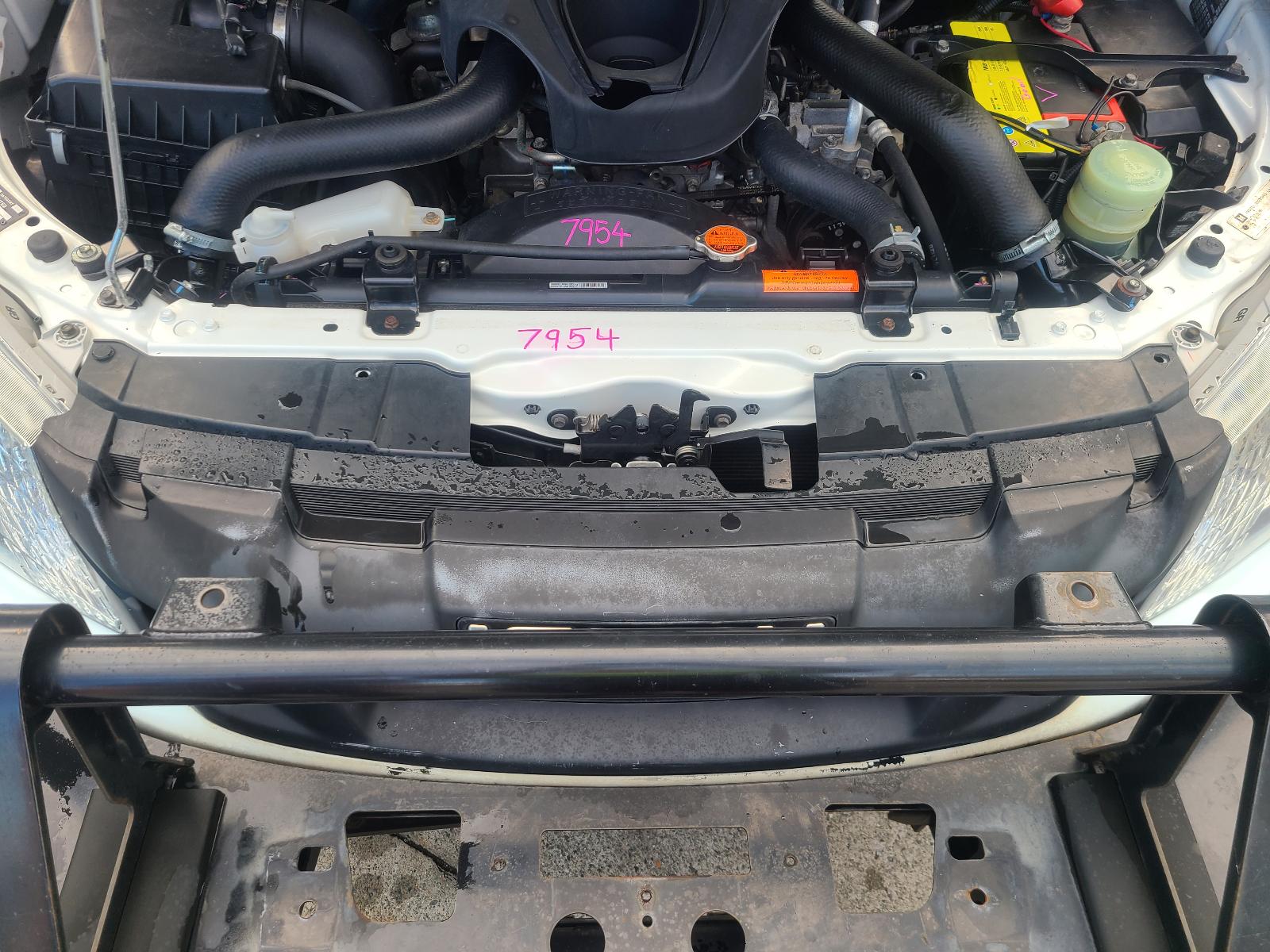 View Auto part Alternator Isuzu Dmax 2015