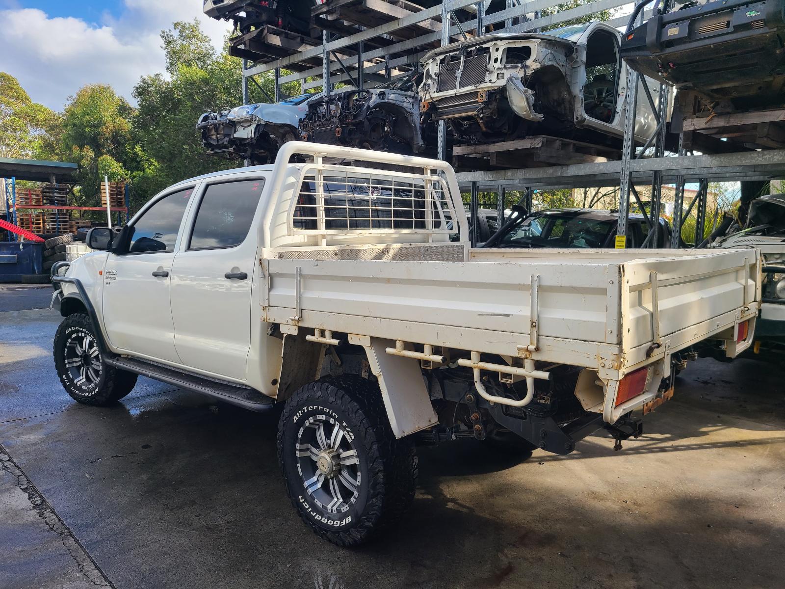 View Auto part Brake Booster Toyota Hilux 2014