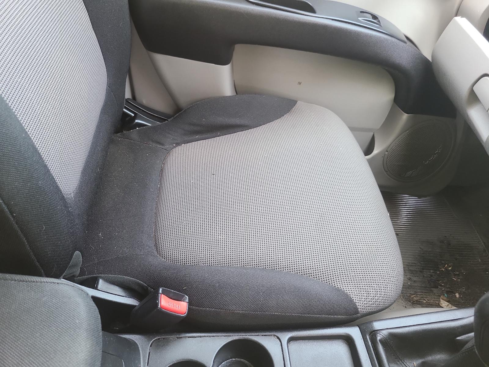 View Auto part Engine Cover Mitsubishi Triton 2012