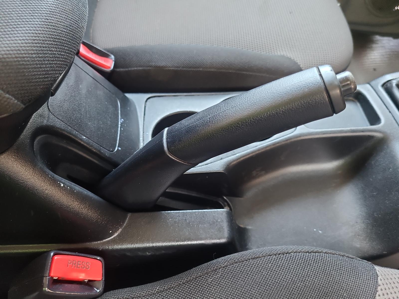 View Auto part Engine Cover Mitsubishi Triton 2012