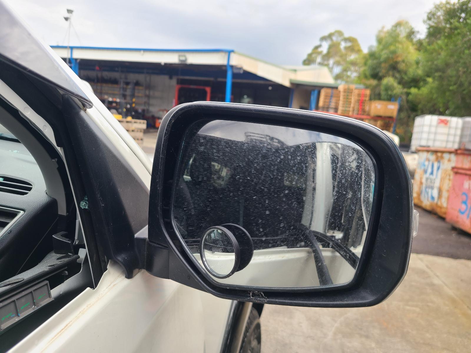 View Auto part Ecu Mitsubishi Triton 2017