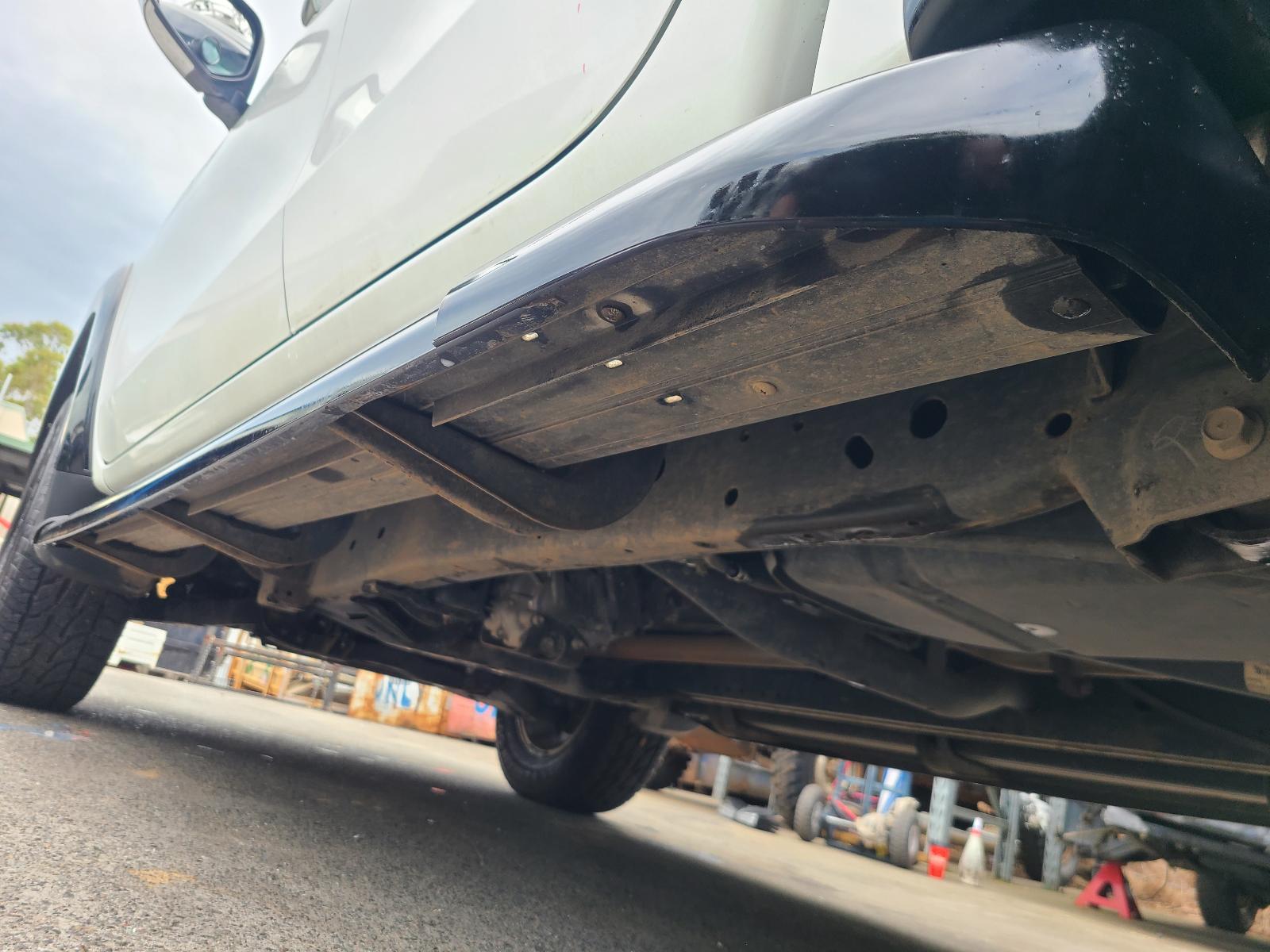 View Auto part Ecu Mitsubishi Triton 2017