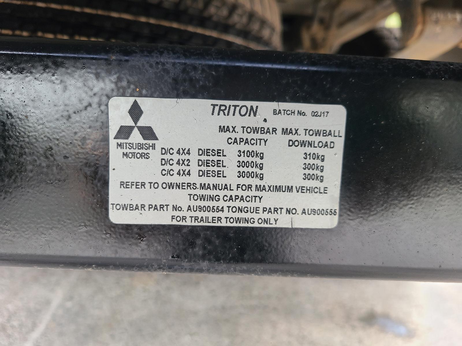 View Auto part Ecu Mitsubishi Triton 2017