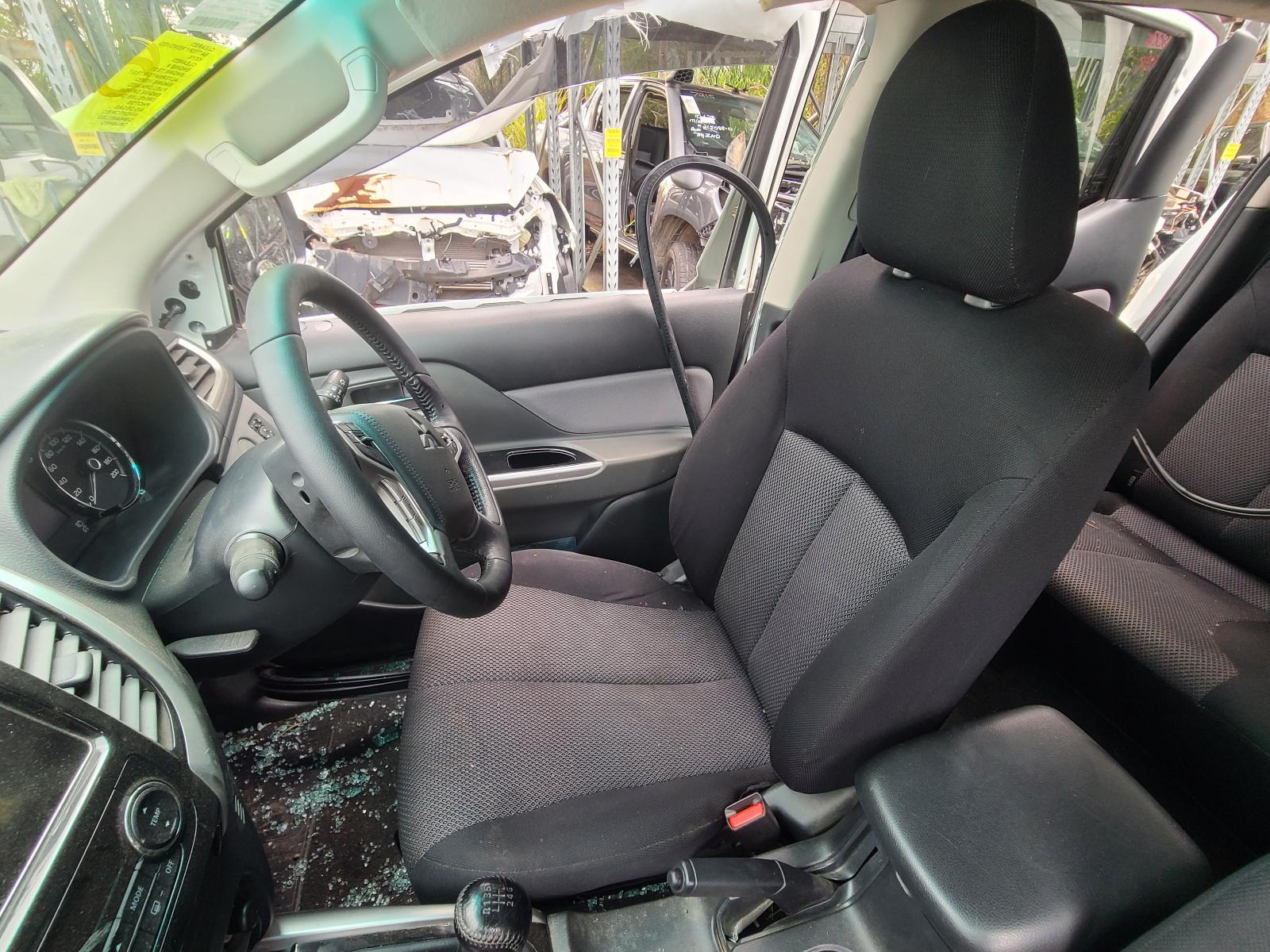 View Auto part Ecu Mitsubishi Triton 2017