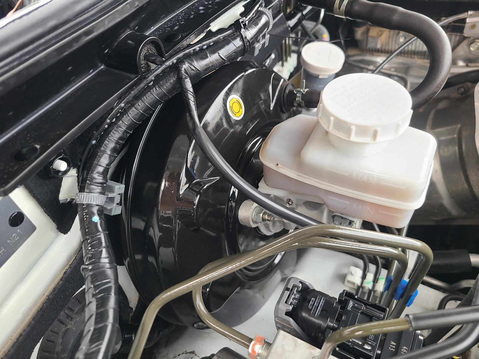 View Auto part Ecu Mitsubishi Triton 2017