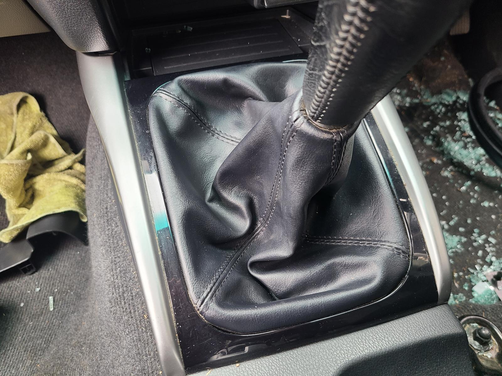 View Auto part Ecu Mitsubishi Triton 2017