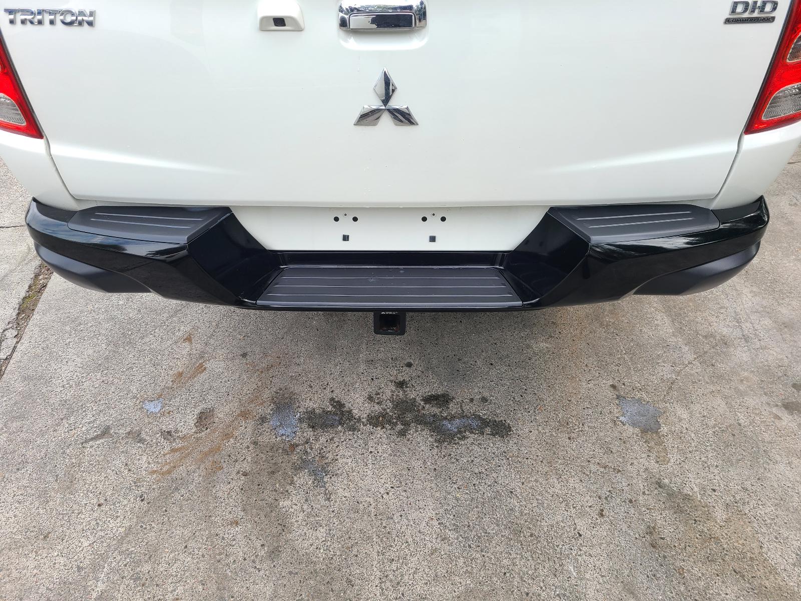 View Auto part Ecu Mitsubishi Triton 2017