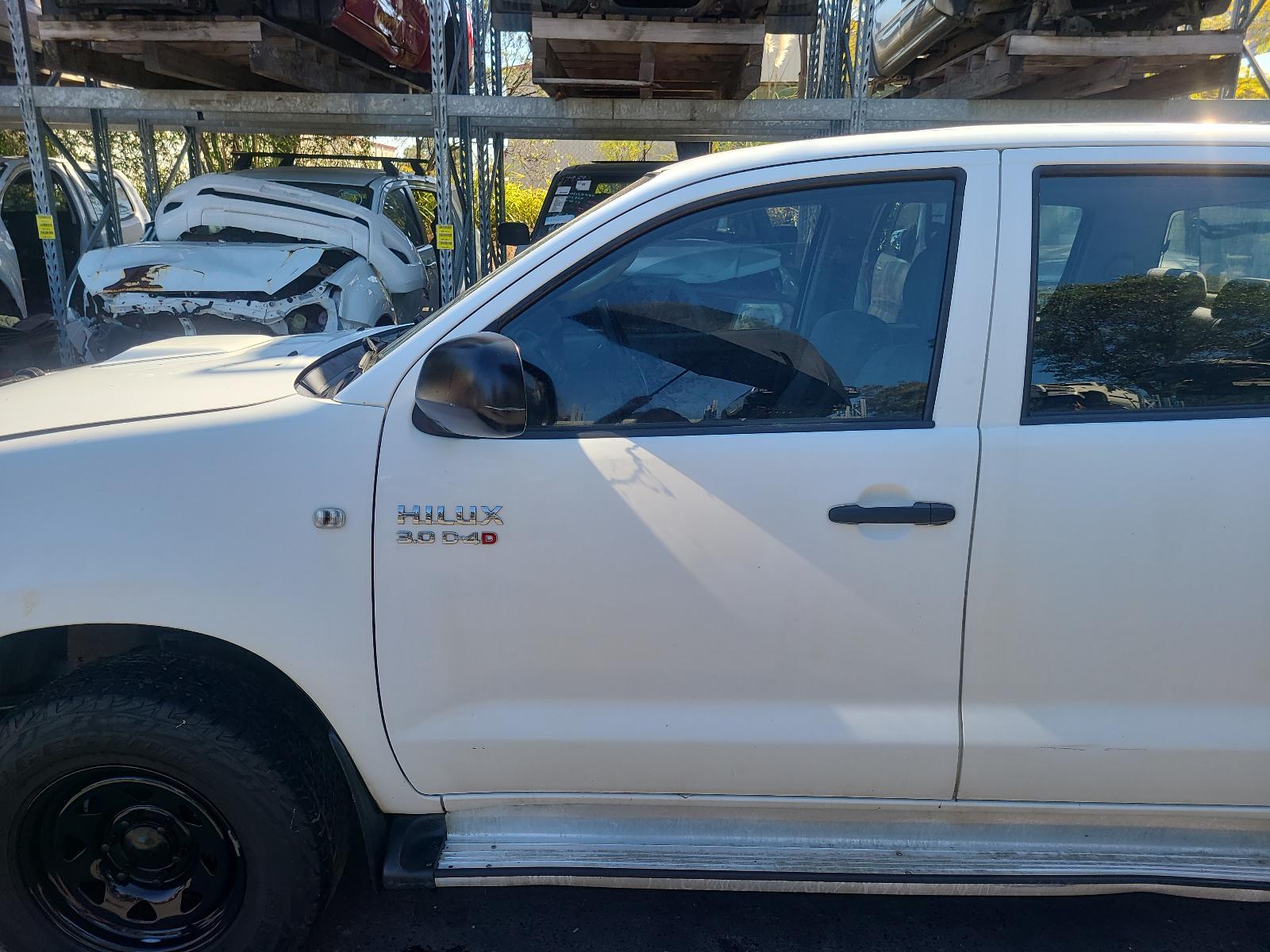 2011 Toyota Hilux Misc Switch/Relay View Auto part Misc Switch/Relay Toyota Hilux 2011