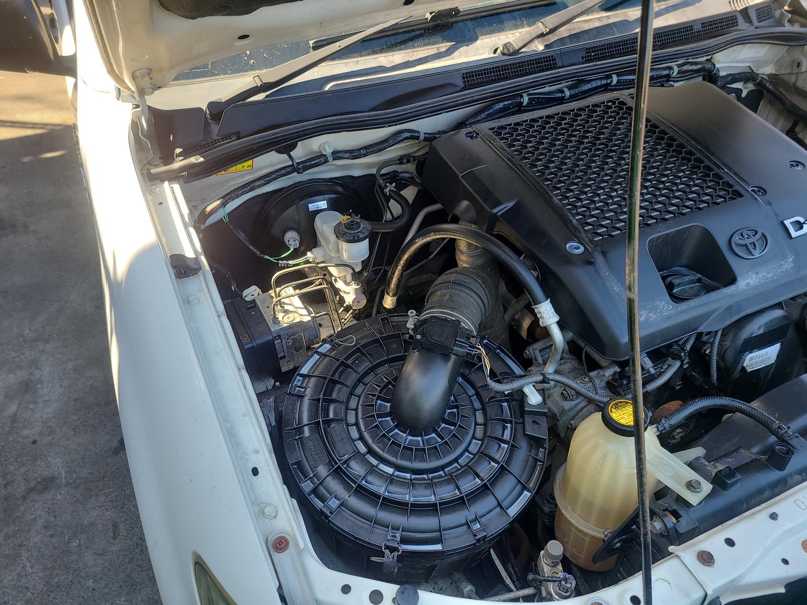 2011 Toyota Hilux Misc Switch/Relay View Auto part Misc Switch/Relay Toyota Hilux 2011