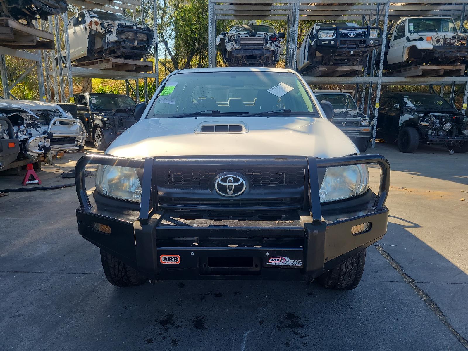 2011 Toyota Hilux Misc Switch/Relay View Auto part Misc Switch/Relay Toyota Hilux 2011