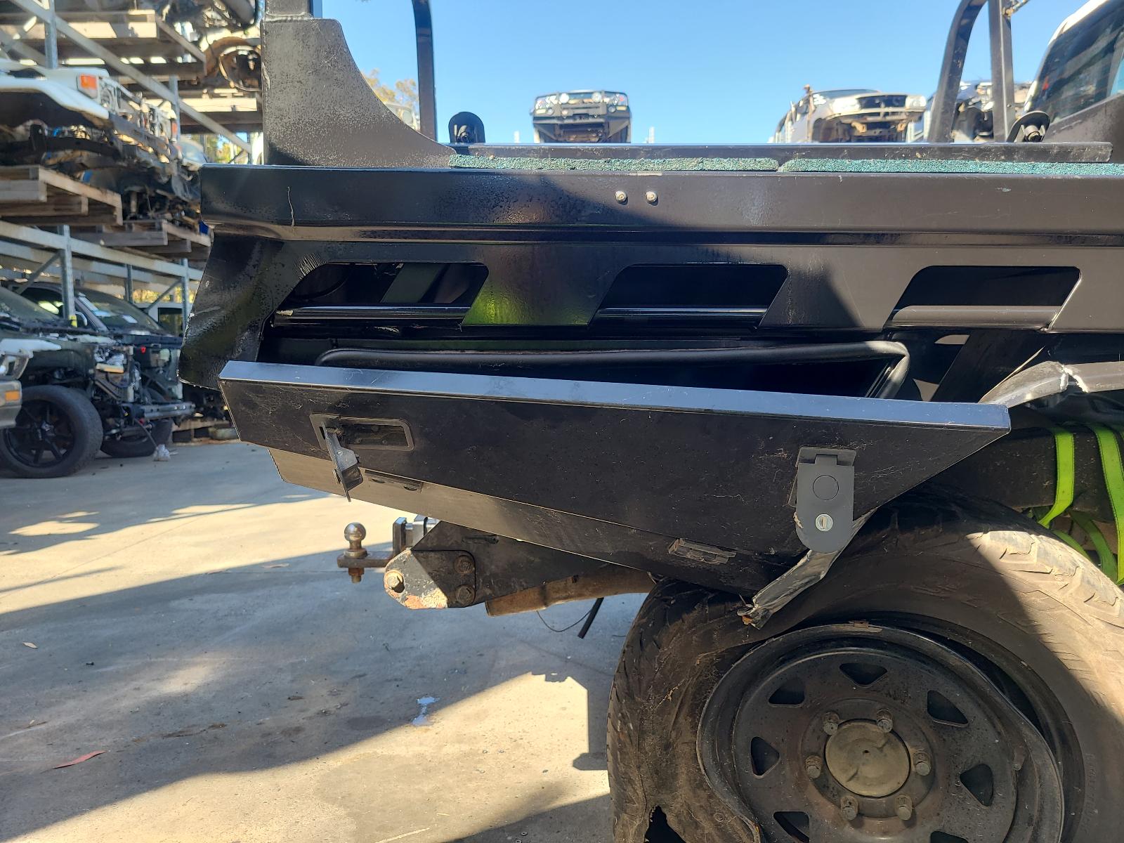 2011 Toyota Hilux Misc Switch/Relay View Auto part Misc Switch/Relay Toyota Hilux 2011