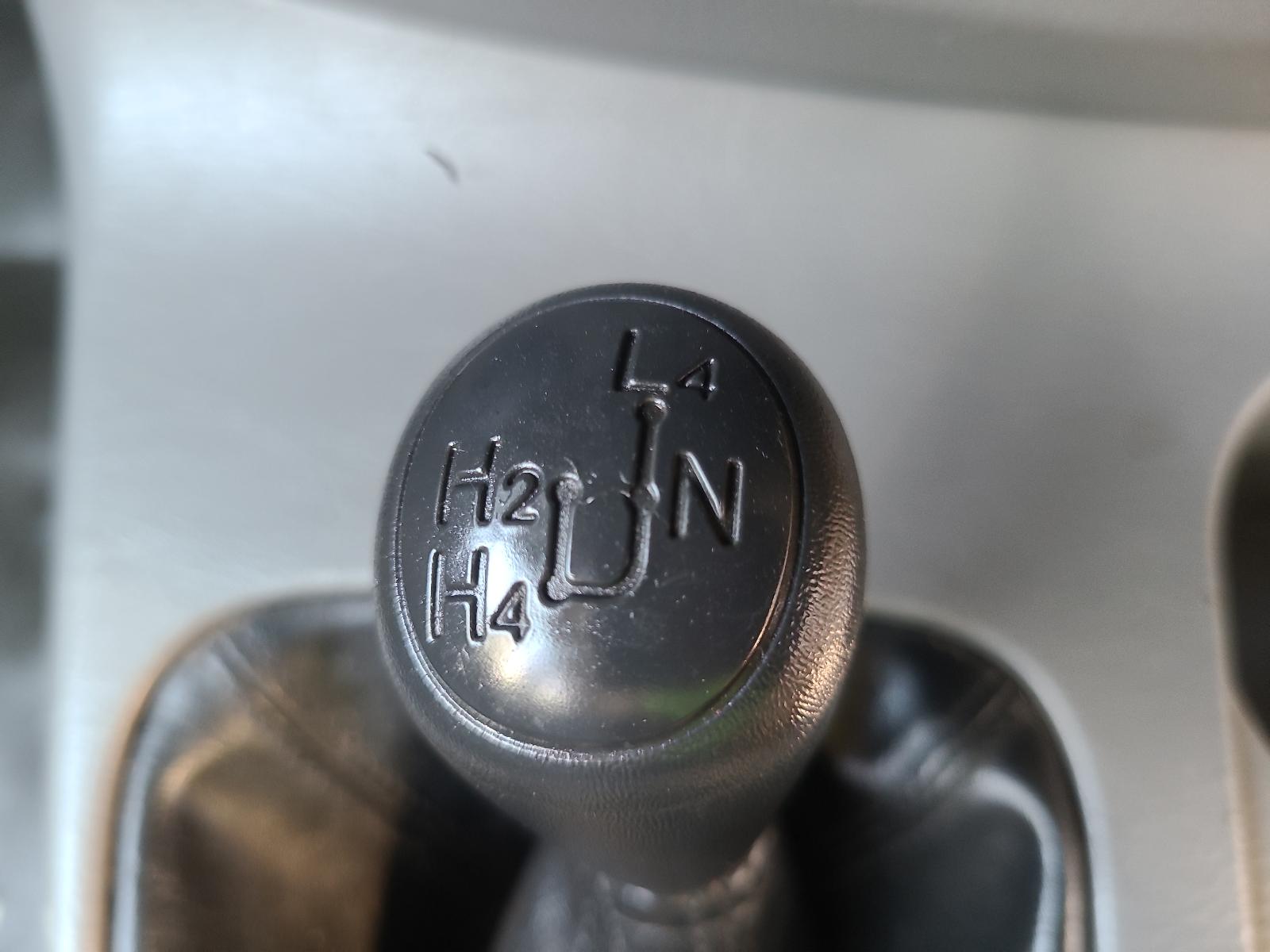 2011 Toyota Hilux Misc Switch/Relay View Auto part Misc Switch/Relay Toyota Hilux 2011