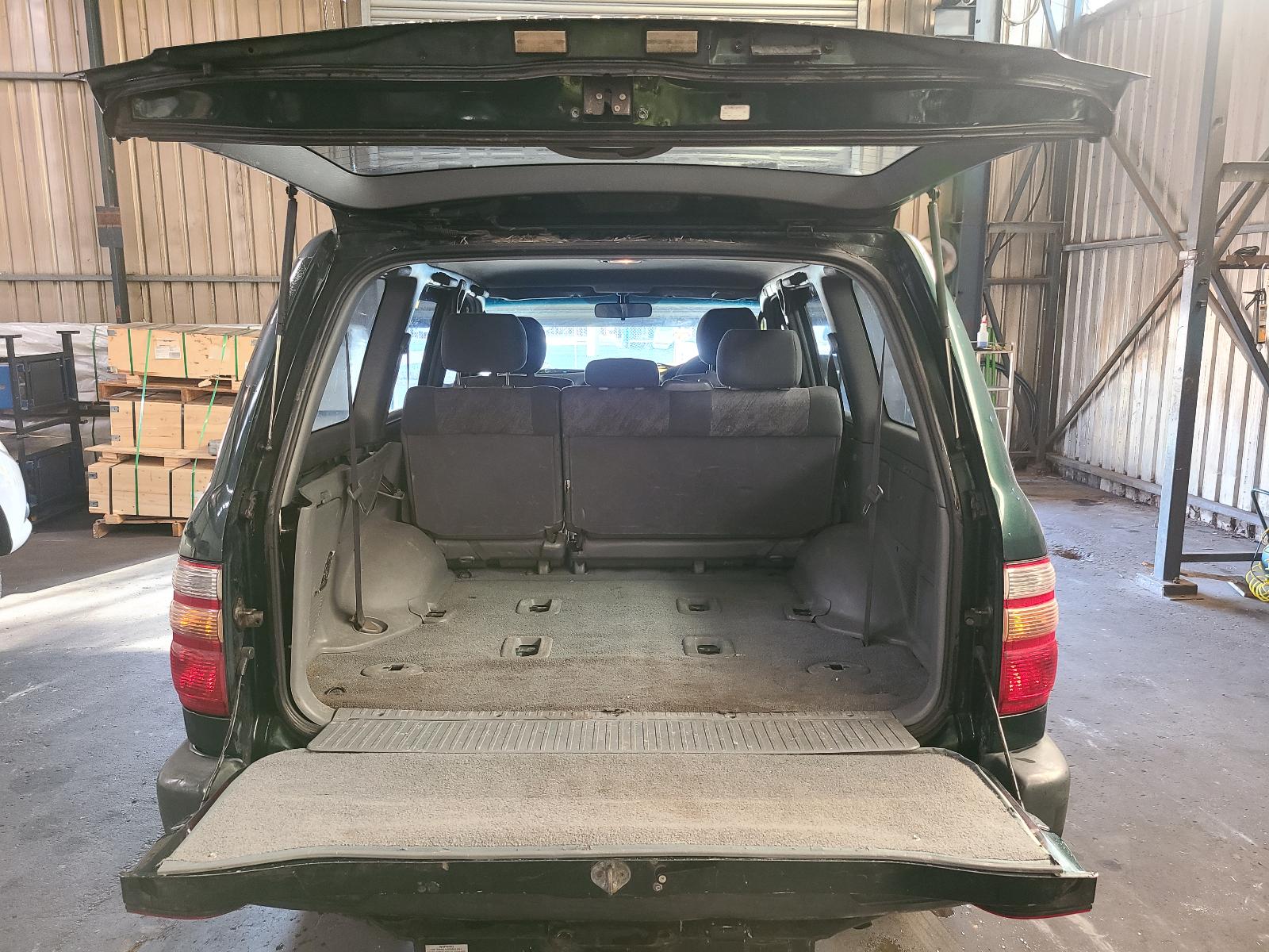 View Toyota Landcruiser 1998  