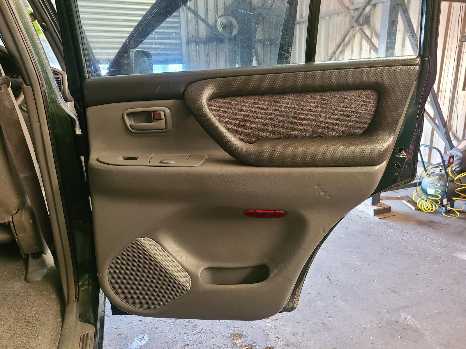 View Toyota Landcruiser 1998  