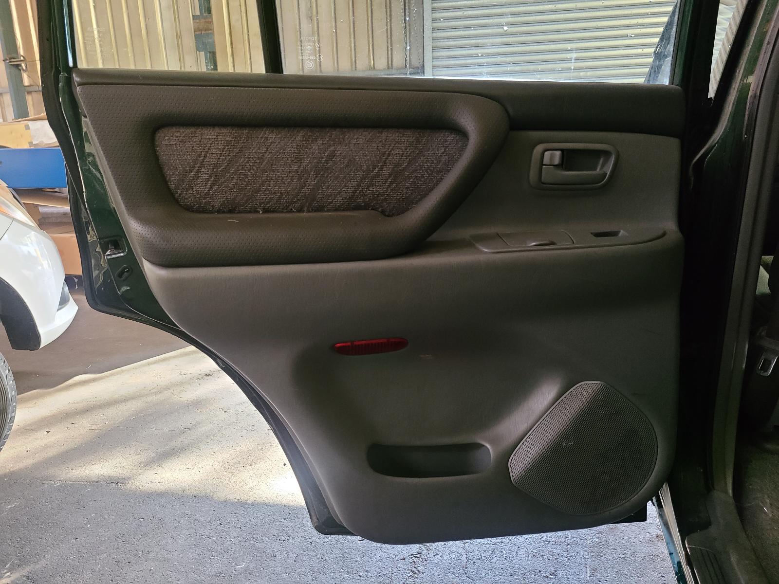 View Toyota Landcruiser 1998  