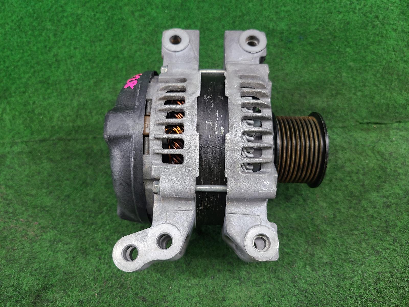 View Auto part Alternator Toyota Landcruiser 2008