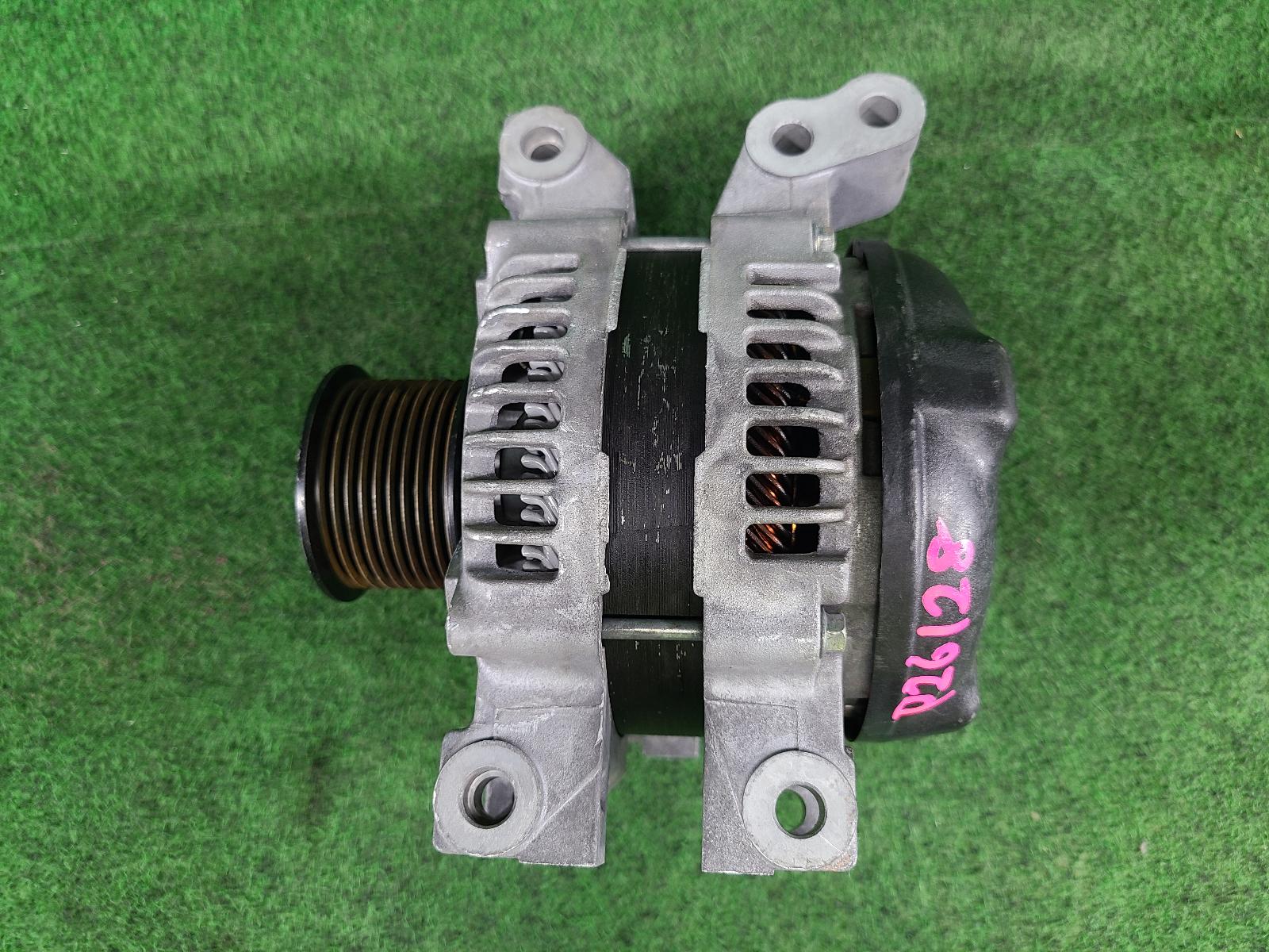 View Auto part Alternator Toyota Landcruiser 2008