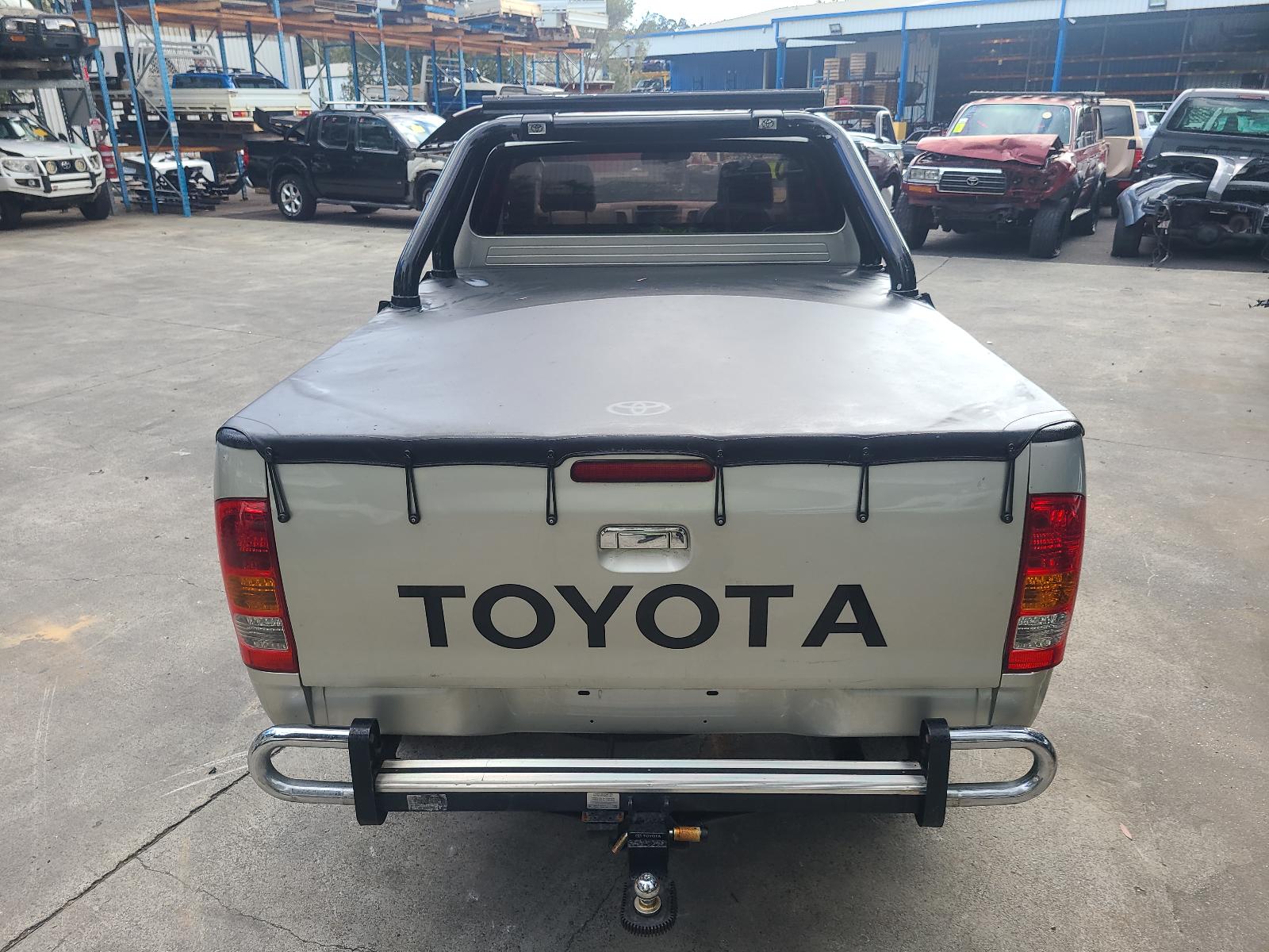 View Auto part Abs Sensor Toyota Hilux 2008