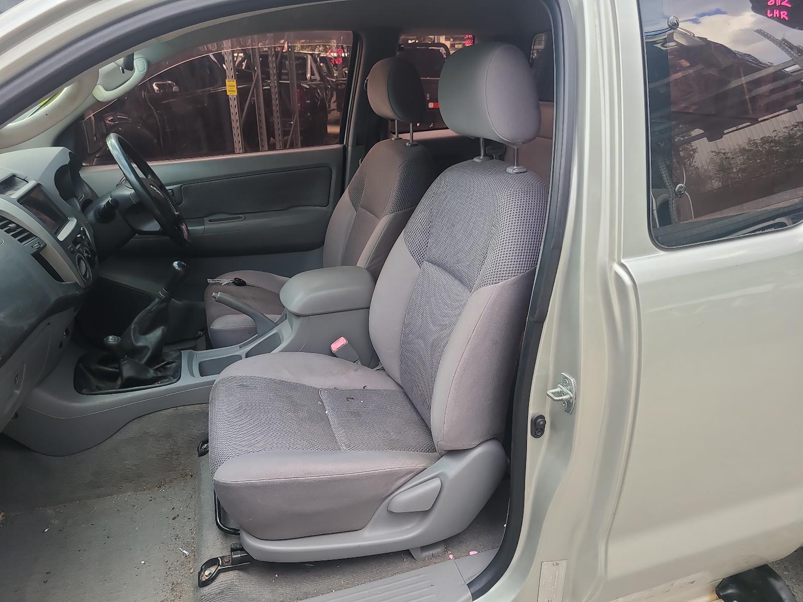 View Auto part Abs Sensor Toyota Hilux 2008