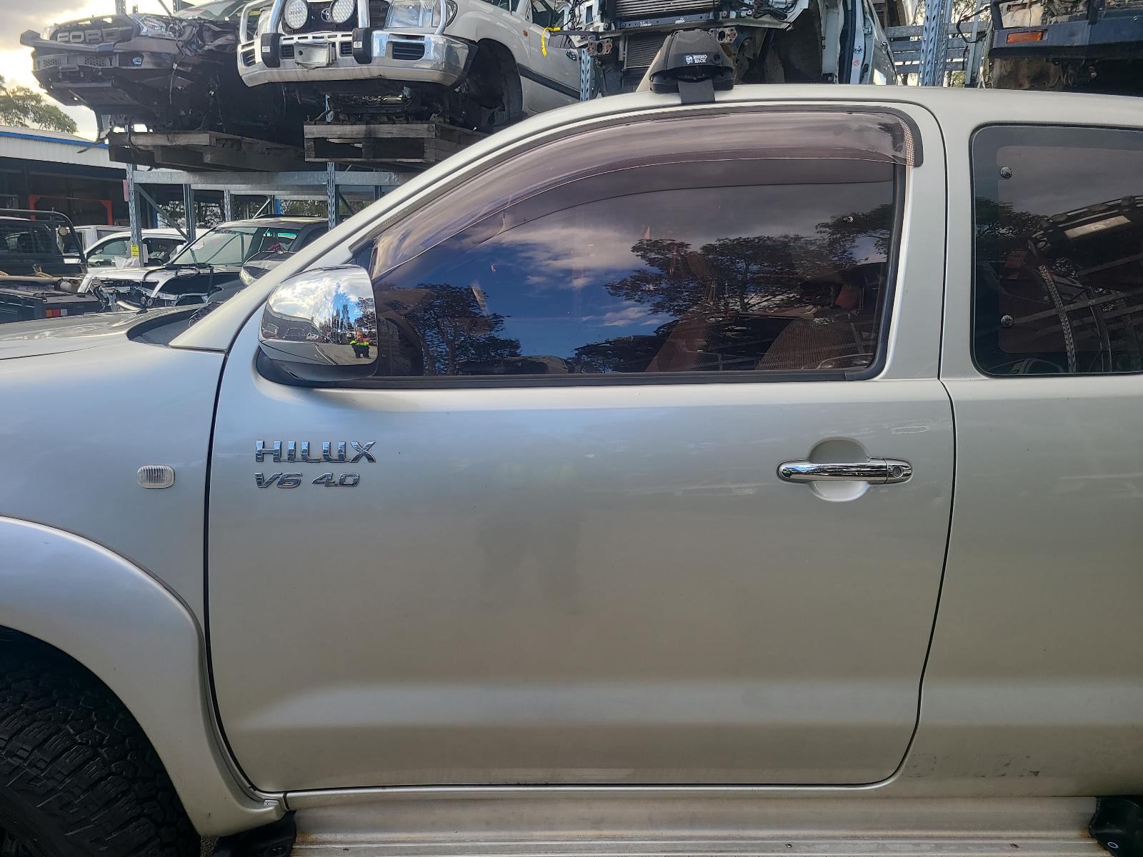 View Auto part Abs Sensor Toyota Hilux 2008