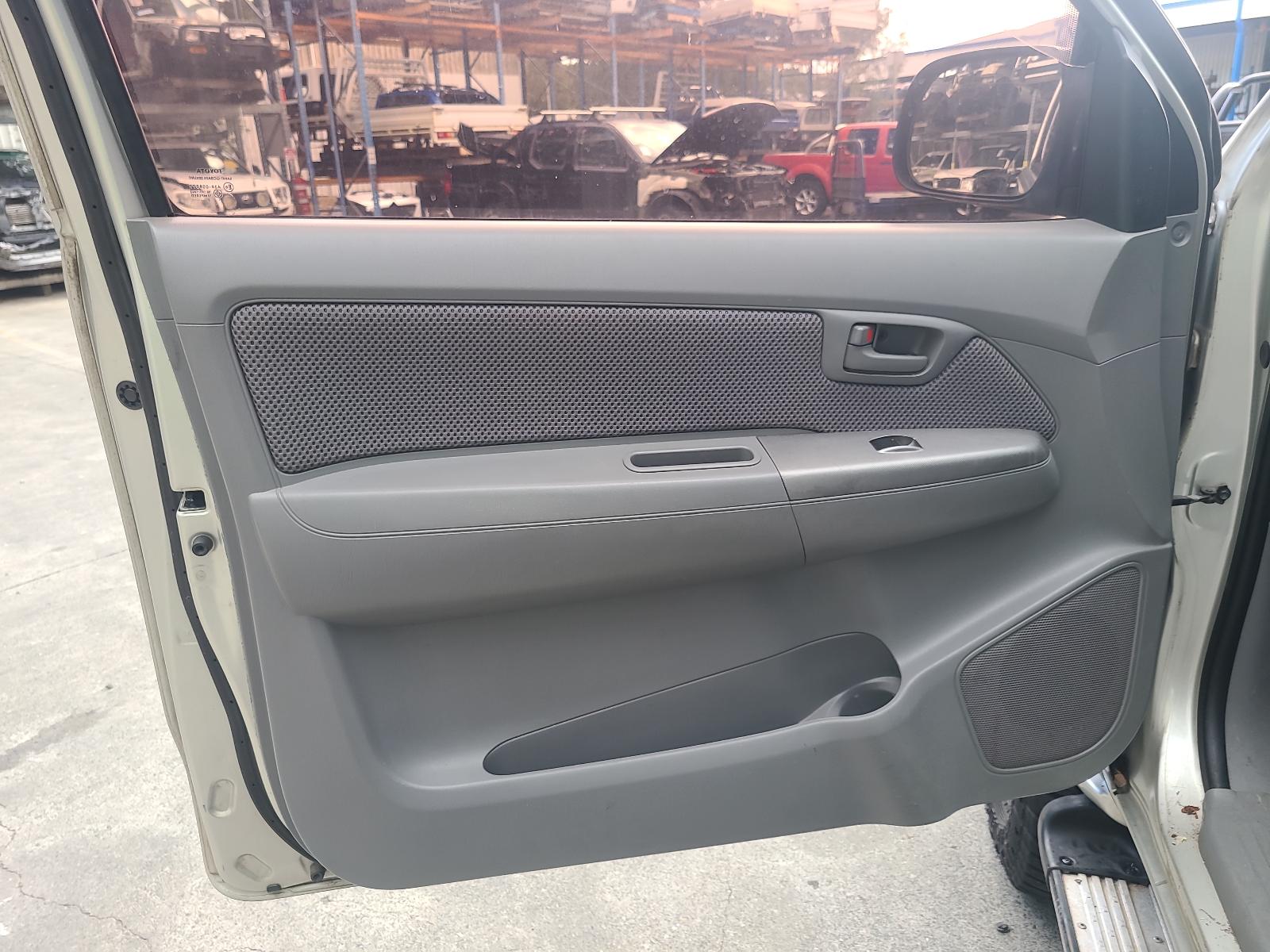 View Auto part Abs Sensor Toyota Hilux 2008