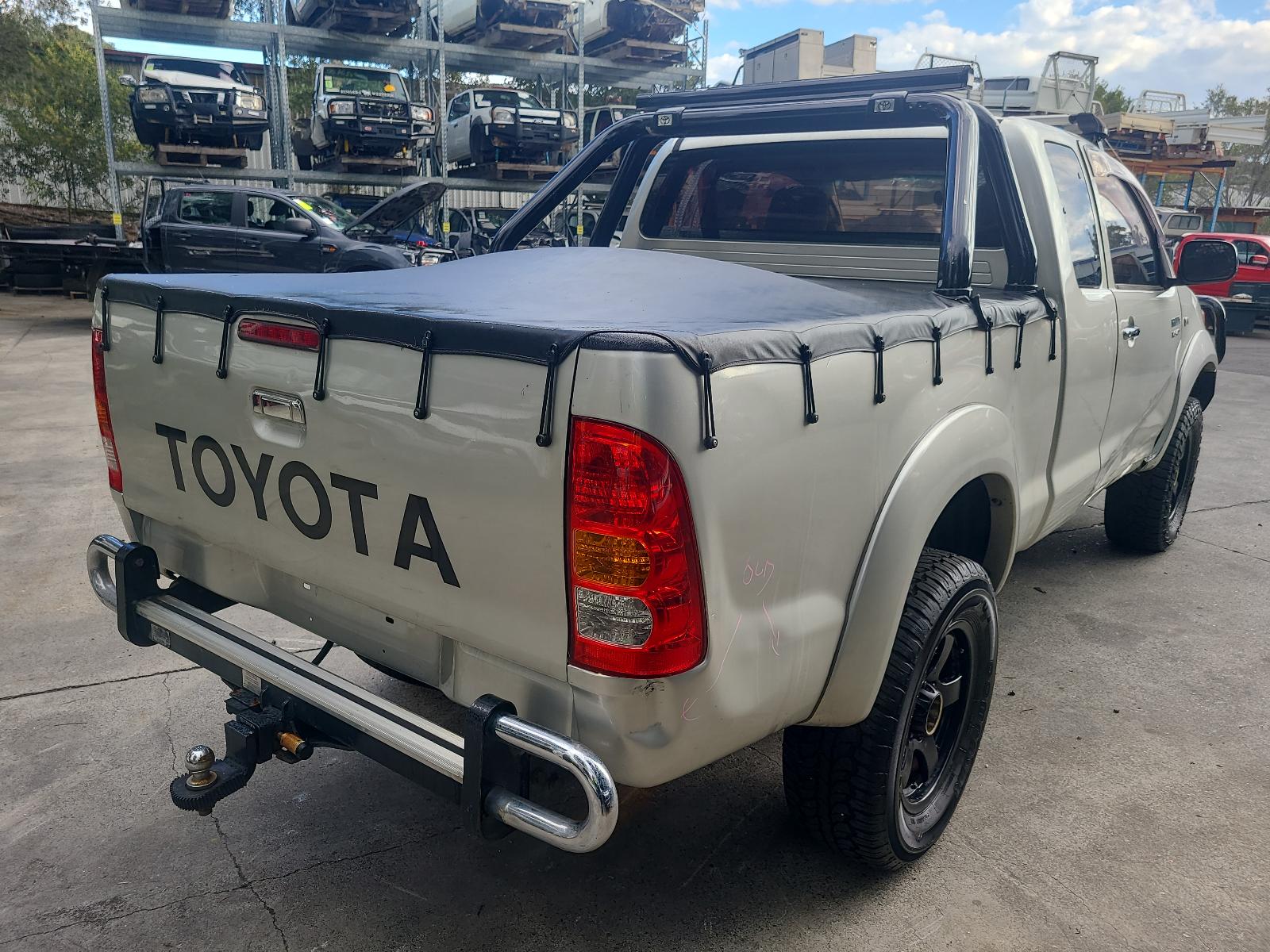 View Auto part Abs Sensor Toyota Hilux 2008