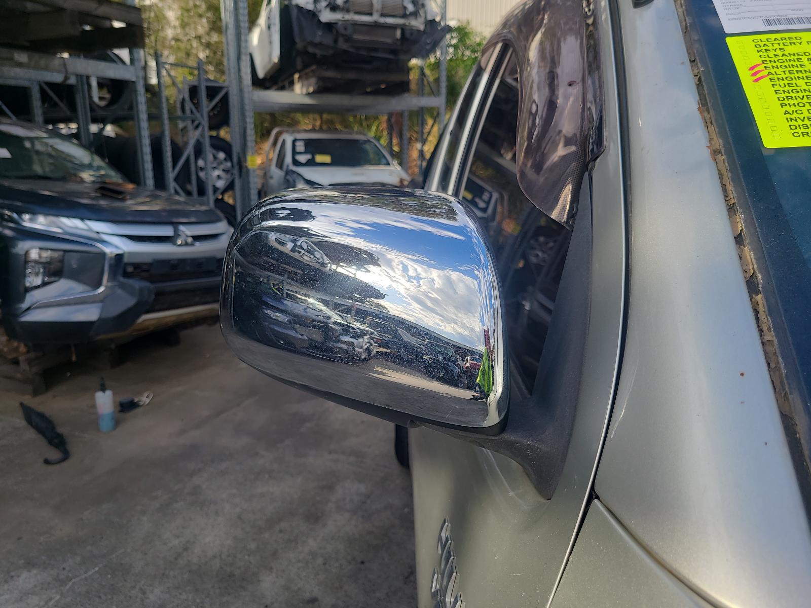 View Auto part Abs Sensor Toyota Hilux 2008