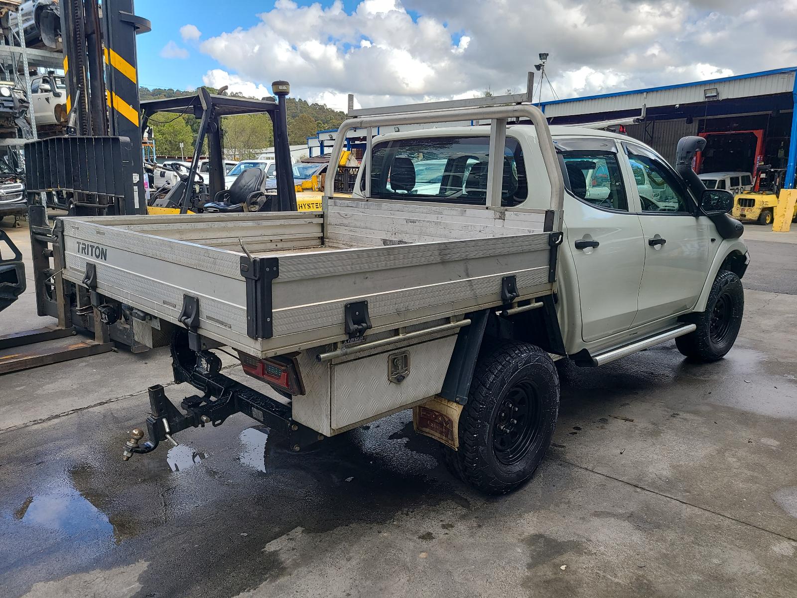 View Auto part Rear Diff Assembly Mitsubishi Triton 2018