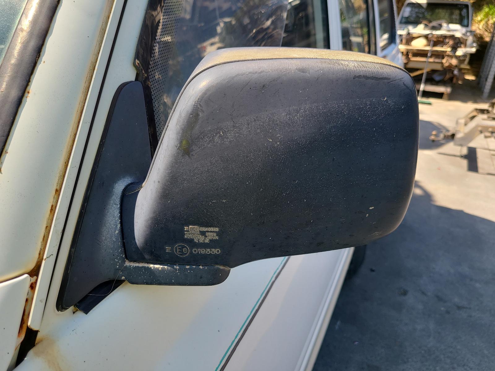 1991 Toyota Landcruiser Trans/Gearbox View Auto part Trans/Gearbox Toyota Landcruiser 1991