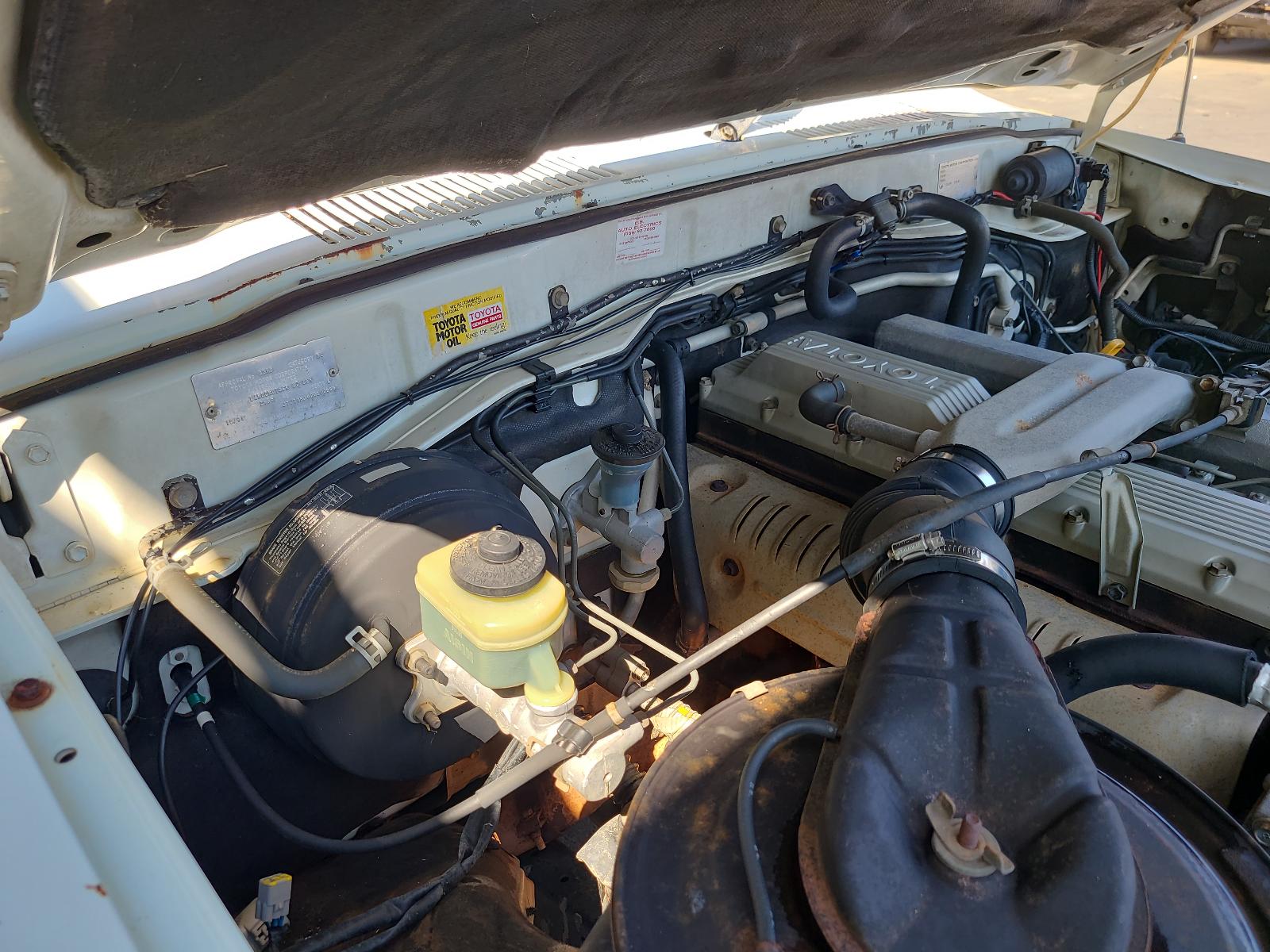 1991 Toyota Landcruiser Trans/Gearbox View Auto part Trans/Gearbox Toyota Landcruiser 1991