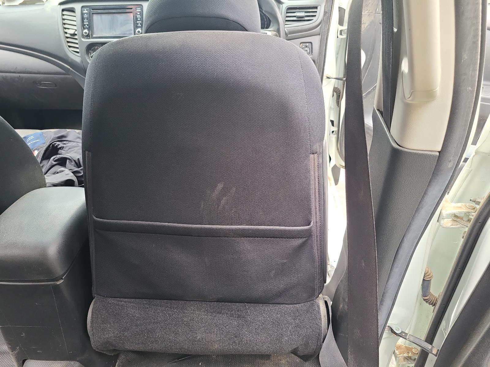 View Mitsubishi Triton 2019  