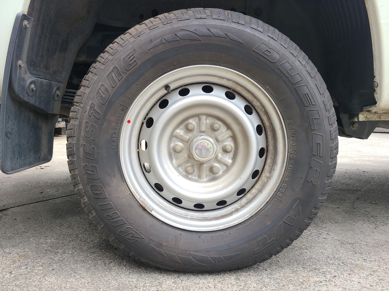 View Mitsubishi Triton 2019  