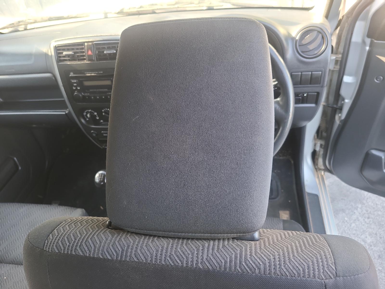 View Auto part Seatbelt/Stalk Suzuki Jimny 2013