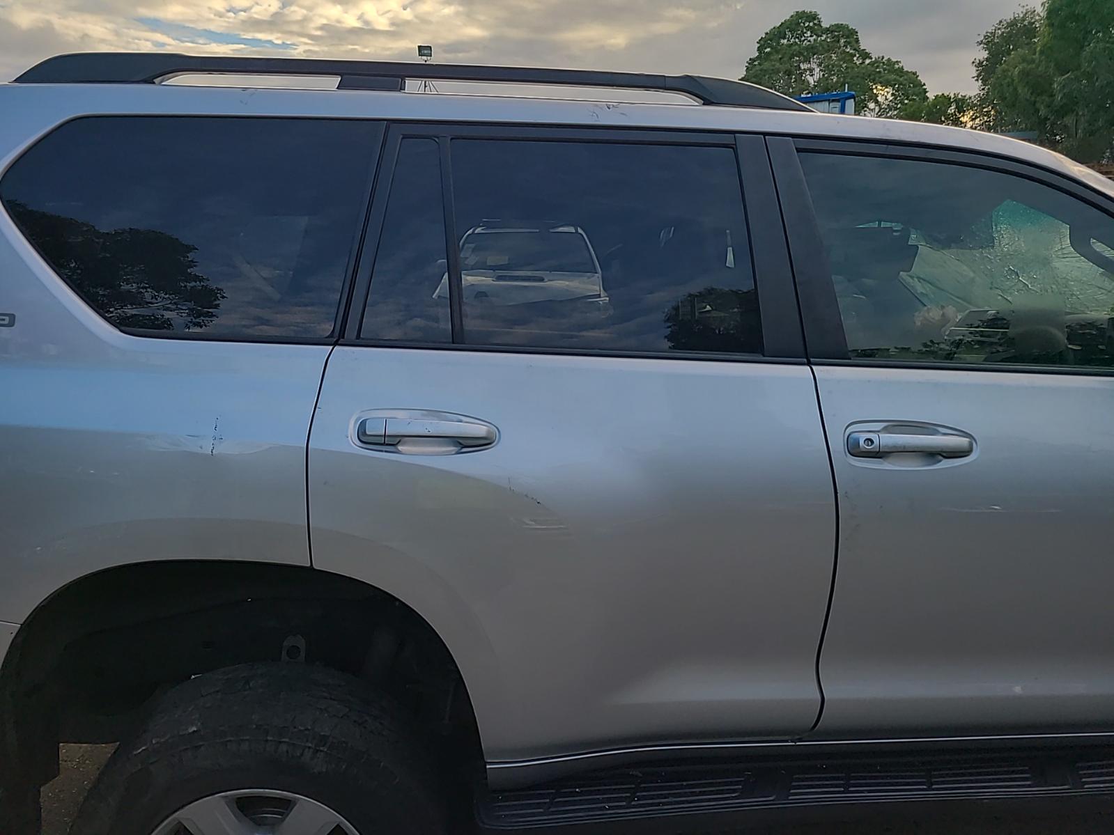 View Toyota Prado 2014  