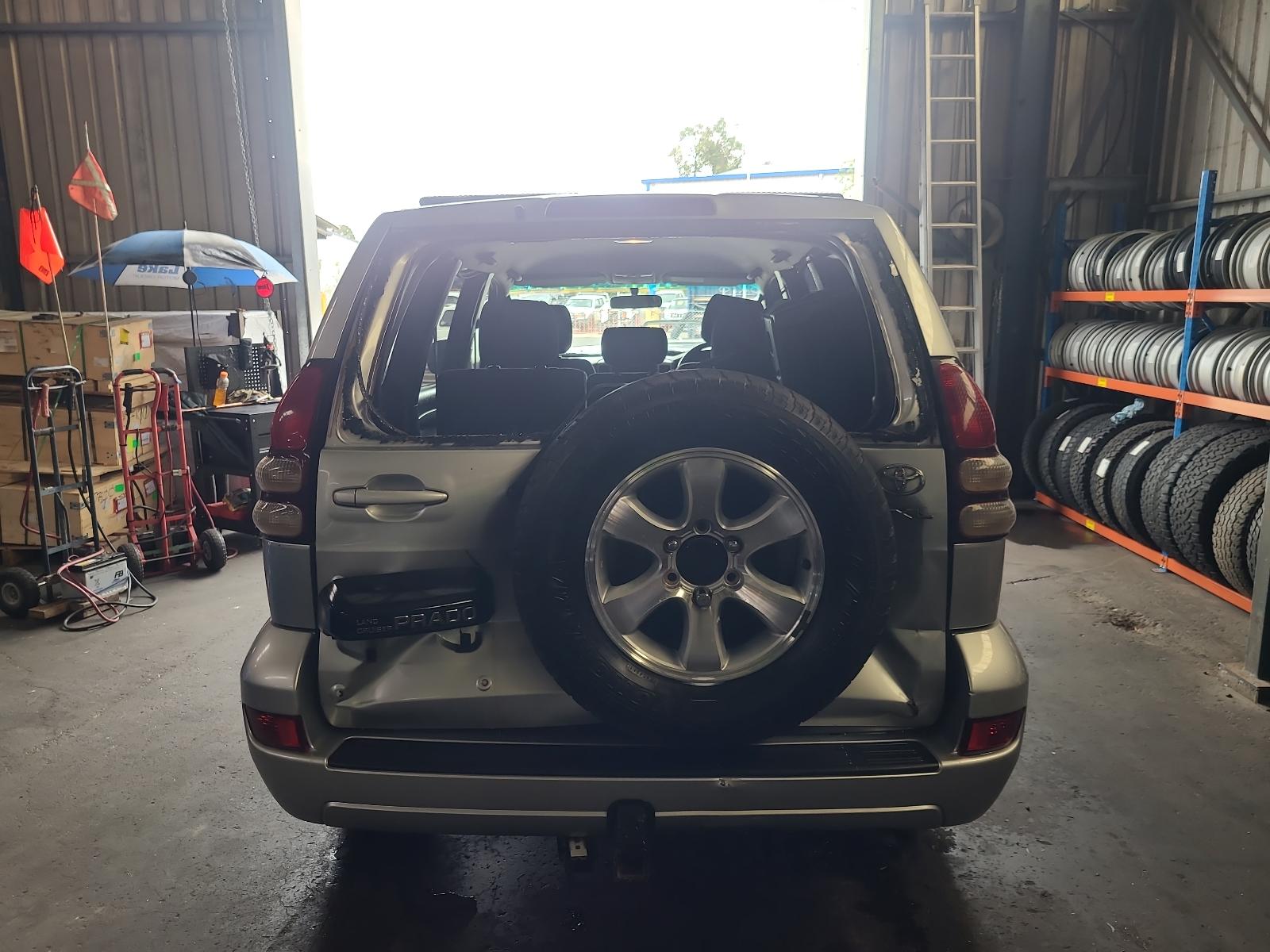 2005 Toyota Prado Towbar View Auto part Towbar Toyota Prado 2005