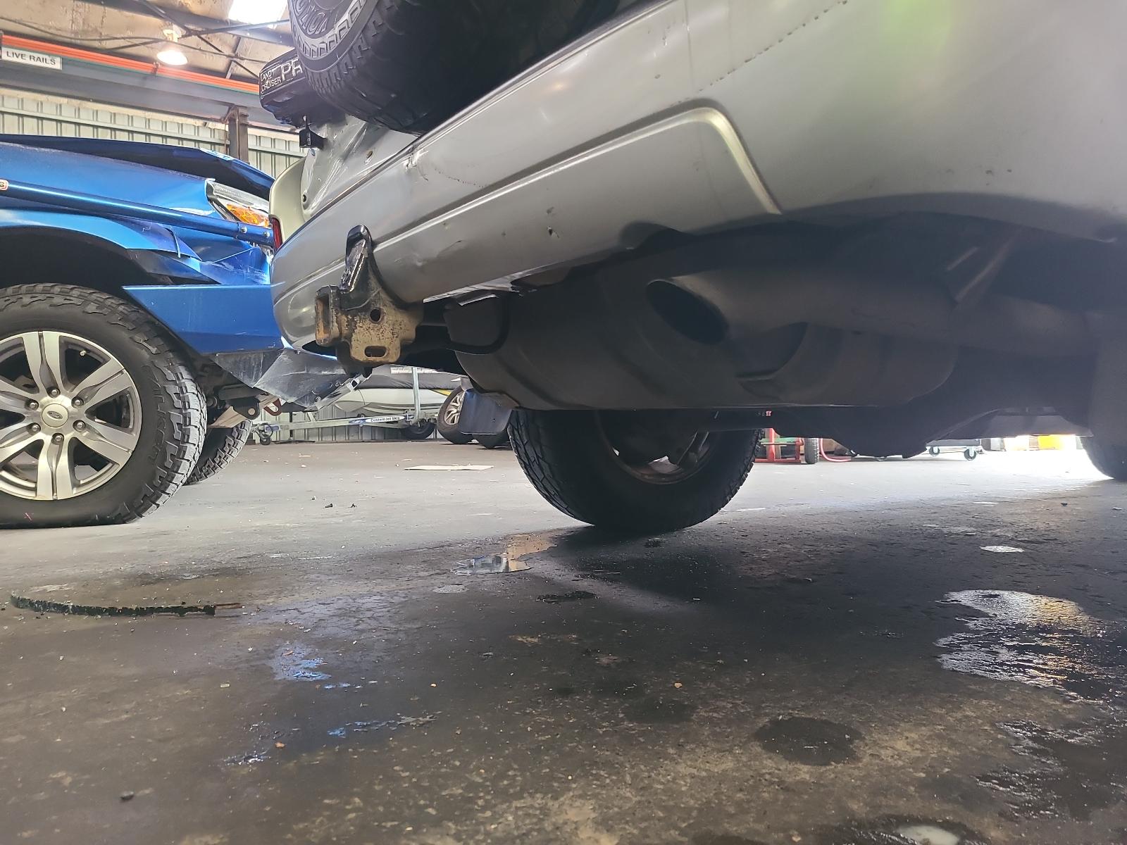 2005 Toyota Prado Towbar View Auto part Towbar Toyota Prado 2005